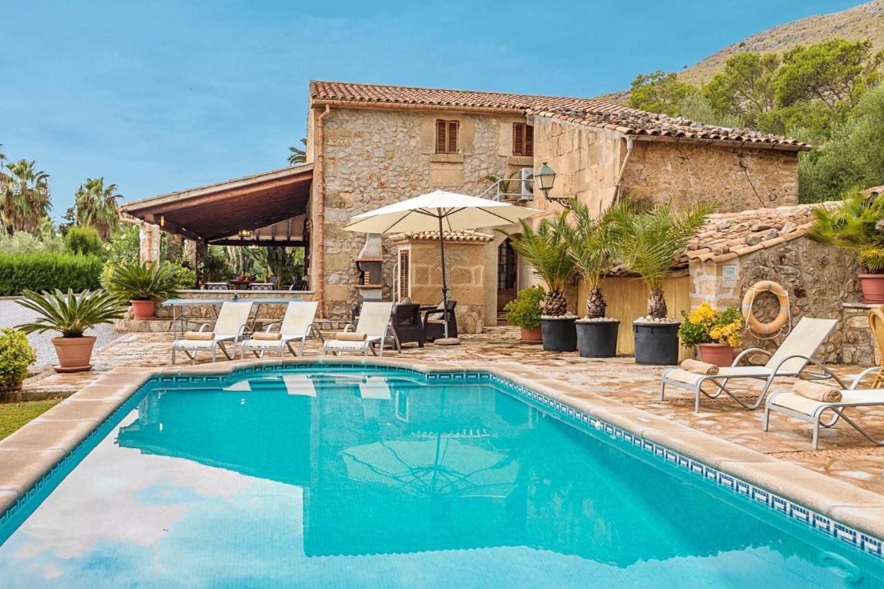 Villa Mosson By Sealand Villas Port de Pollença Exteriör bild