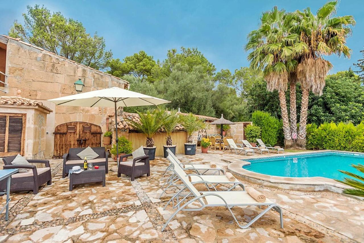 Villa Mosson By Sealand Villas Port de Pollença Exteriör bild