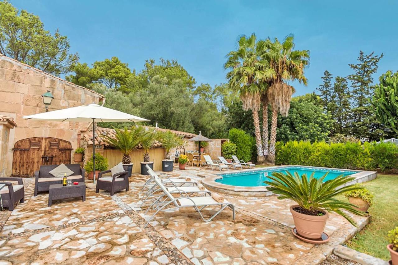 Villa Mosson By Sealand Villas Port de Pollença Exteriör bild