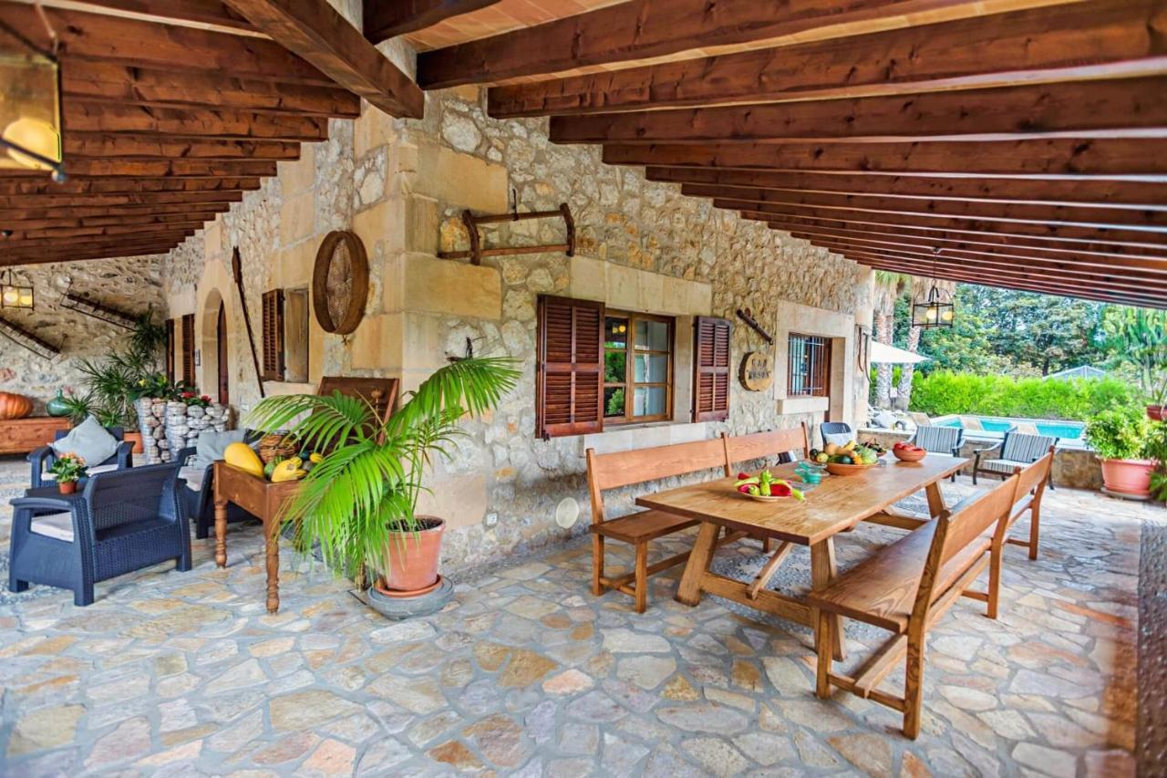 Villa Mosson By Sealand Villas Port de Pollença Exteriör bild